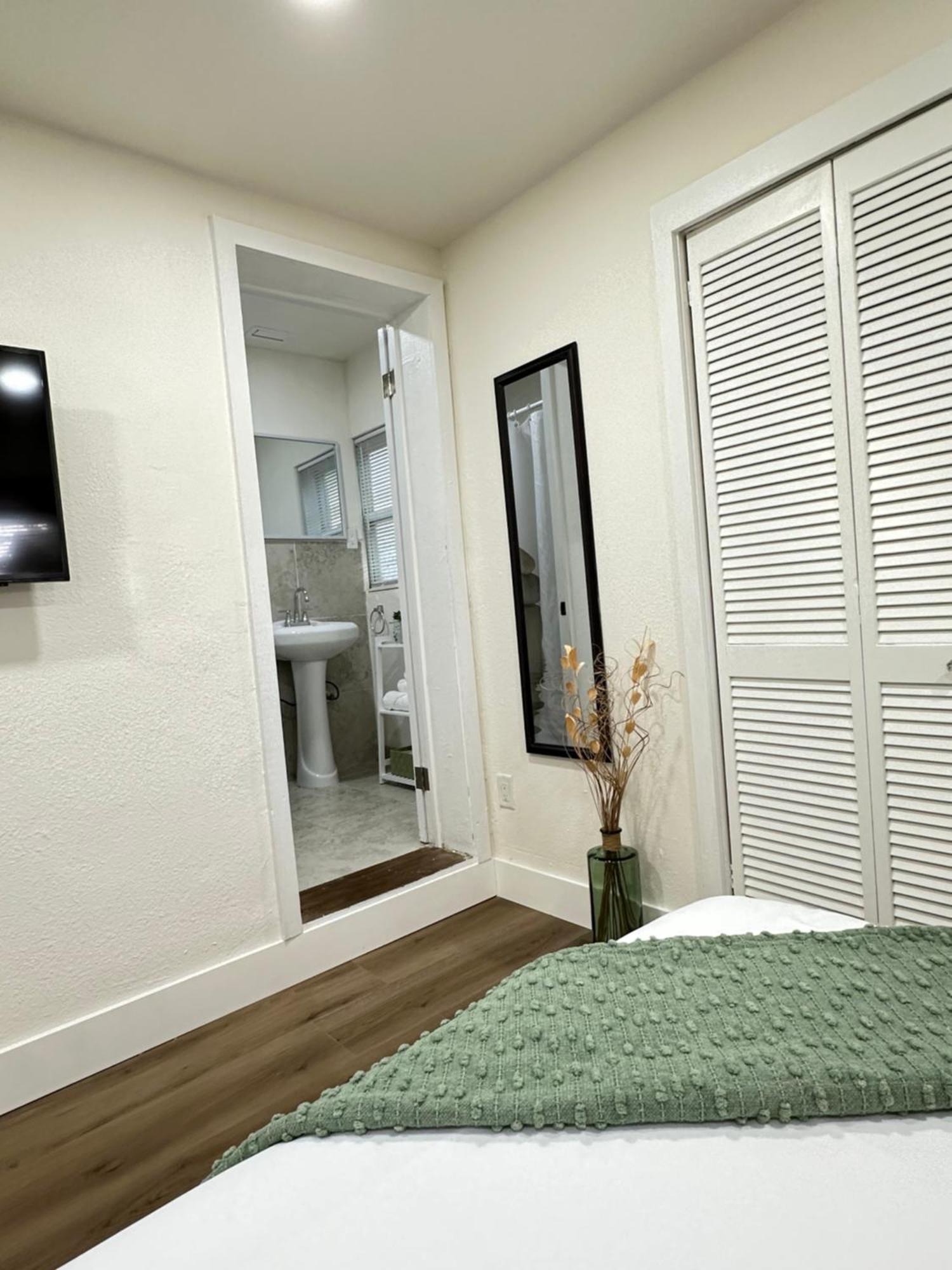 Peaceful Studio Clearwater Beach Екстериор снимка